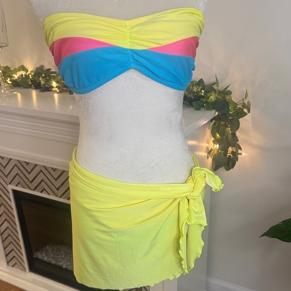 Xhilaration Bikini Set Wrap Included - Picture 3 of 6